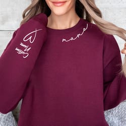 custom mama sweatshirt with kid name on sleeve, personalized mom sweatshirt, gift momma sweatshirt, christmas gift for m