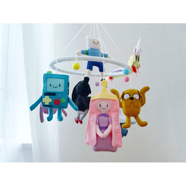 adventure-time-baby-crib-nursery-mobile-gifts-1.jpg
