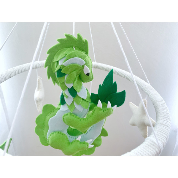 dragon-nursery-baby-crib-mobile-decor-5.jpg