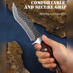 handmade hunting knife , forged damascus steel hunting knife , camping knife , damascus knife , best gift for boyfriend