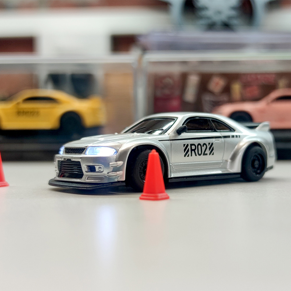 LDARC R02 Mini RC Sports Car, Scale Simulated Electric Remote Control Model, RTR for Adults & Childrens Tabletop Toy