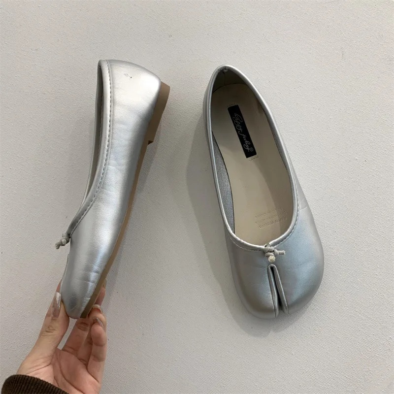 Trendy Womens Pig Hoof Slippers Parted Toe Flat Shoes With NonSlip Rubber Sole For Spring Autumn I 0