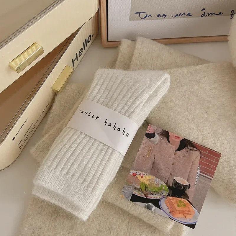 Womens Cashmere Wool Blend Winter Socks, Thick Warm Harajuku Style Solid Color Long Thermal Fashion Sox for Ladies