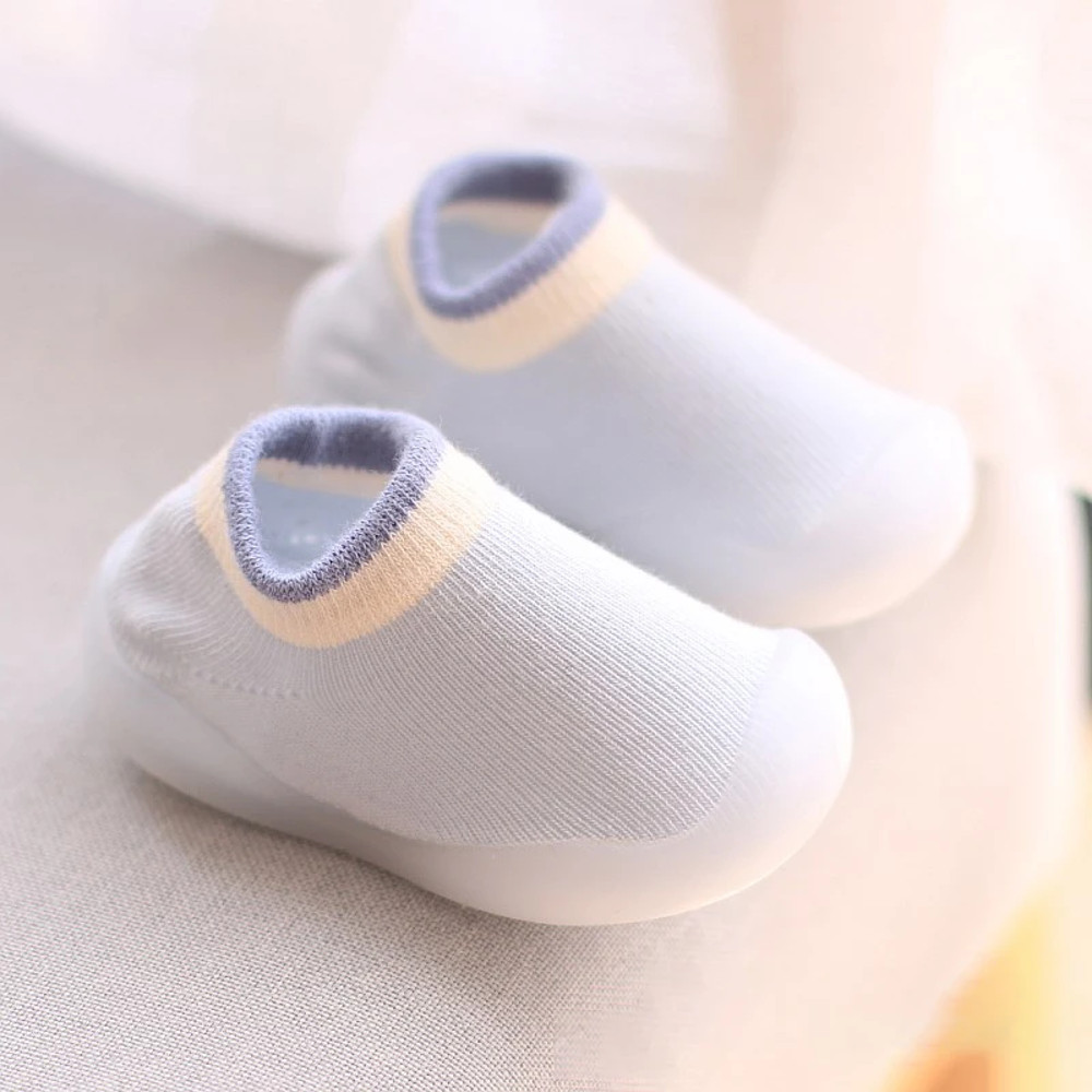 Soft Soled Baby Socks Shoes Infant Color Matching Toddler Girls Boys First Walkers Cute Child Floor Sneakers BeBe Doll