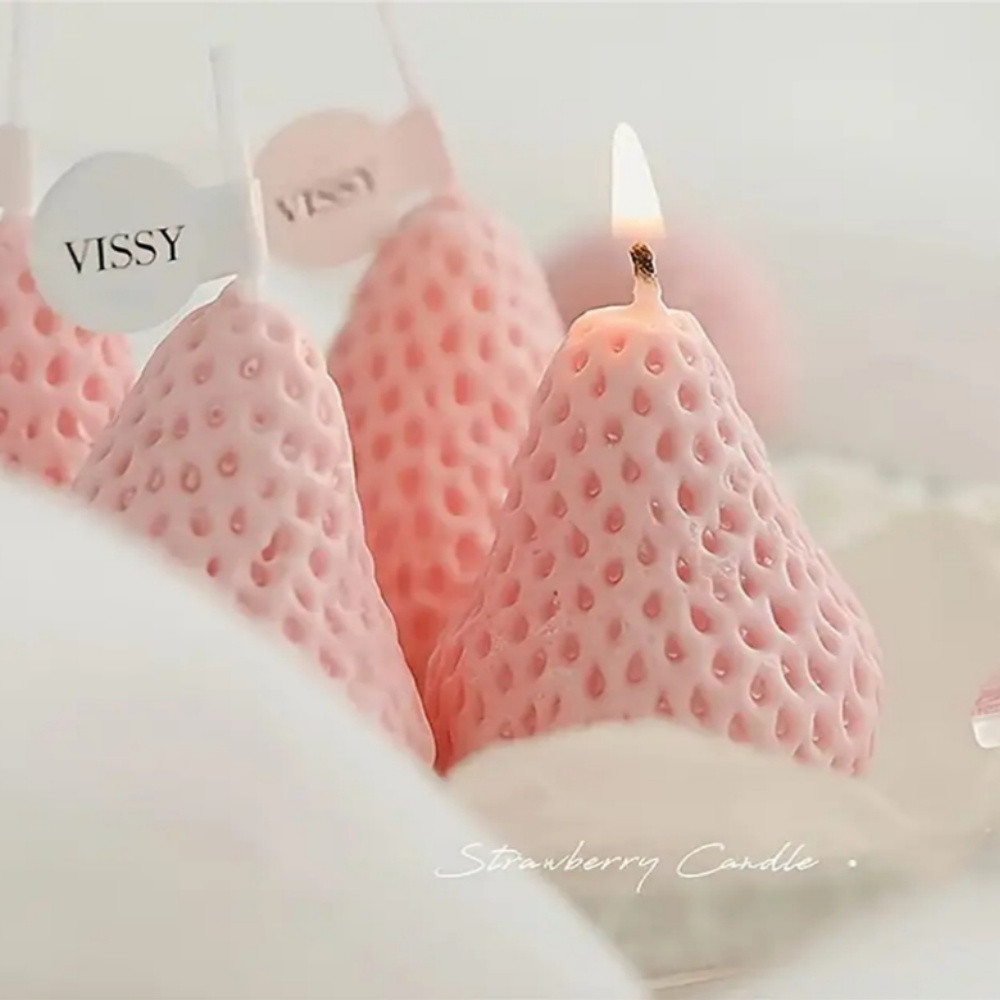 Strawberry Shaped Soy Wax Candles Set Fruit Aroma Smokeless Candles For Meditation Mood Boosting We 3