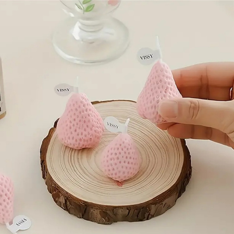 Strawberry Shaped Soy Wax Candles Set Fruit Aroma Smokeless Candles For Meditation Mood Boosting We 4