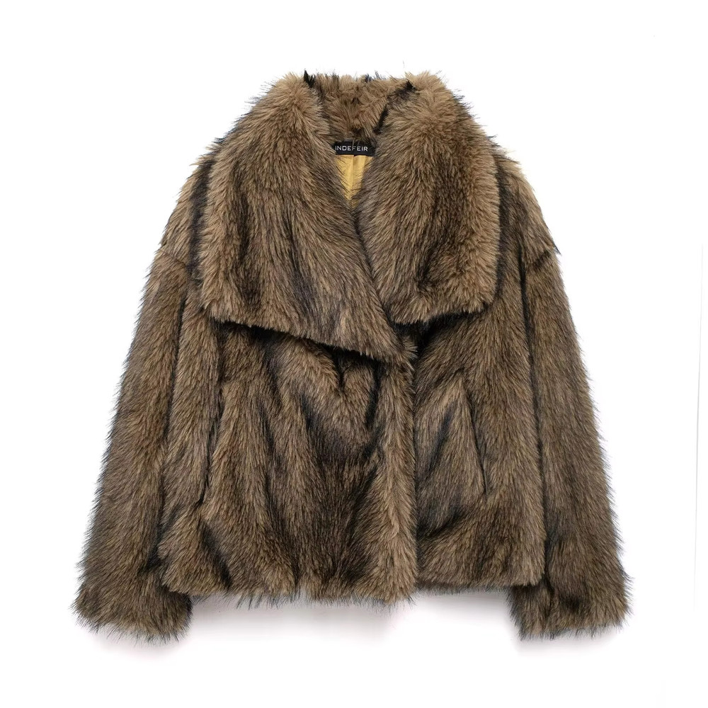 Elegant Women's Faux Fur Coat, Warm Fluffy Jacket, Long Sleeve Lapel Outerwear, Loose High Street Fashion for Autumn
