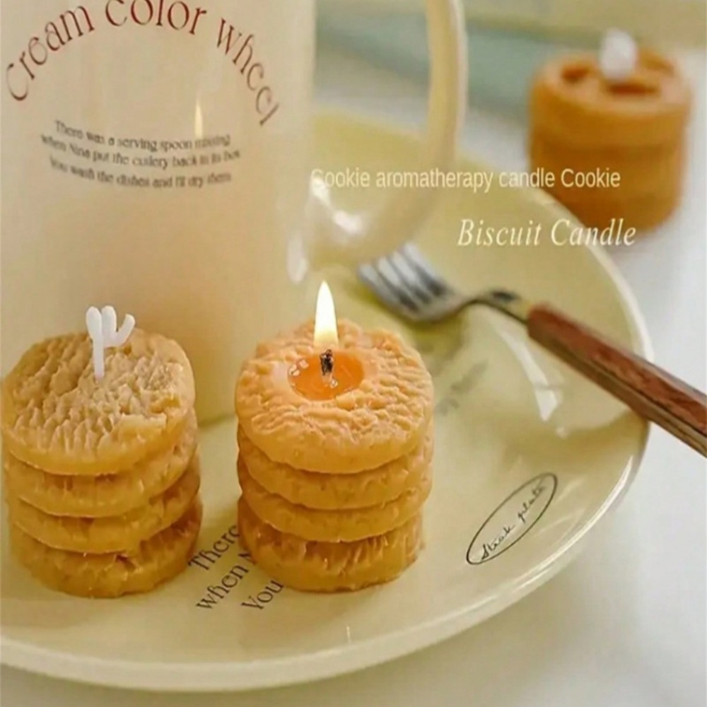 Creative Candles Gift Set, Biscuit Candles and Cookie Scented Candles, Modeling Wax Holiday Decoration