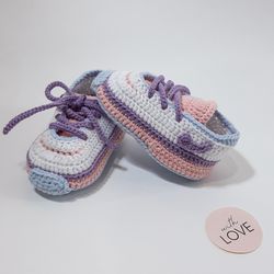 Very soft crochet grey baby socks booties sneakers, baby 6-9 months anniversary gift  handmade, kids slippers