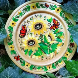 Decorative wooden plate Sunflowers, Wood wall plate, Floral plate, Decor for hanging Ethnic gift Ukrainian Kitchen decor