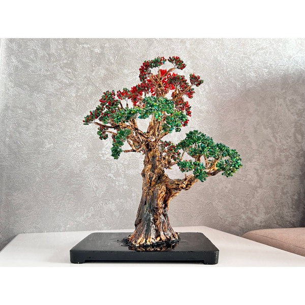 Blooming-tree-sculpture.jpeg