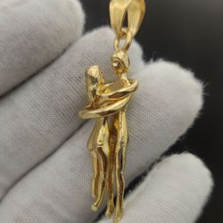 hugging couple necklace silver gold love pendant romantic gift lover charm women