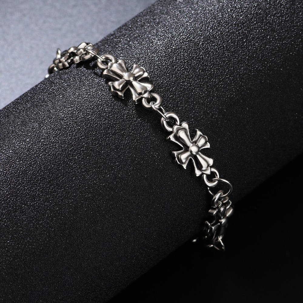 Retro HighQuality Cross Mens Alloy Bracelet Dark Style Street Bracelet 0