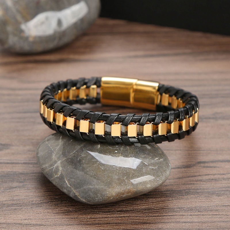 Charming Classic Hand Woven Leather Bracelets For Men Gold Black Stainless Steel Jewelry Punk HipHo 2