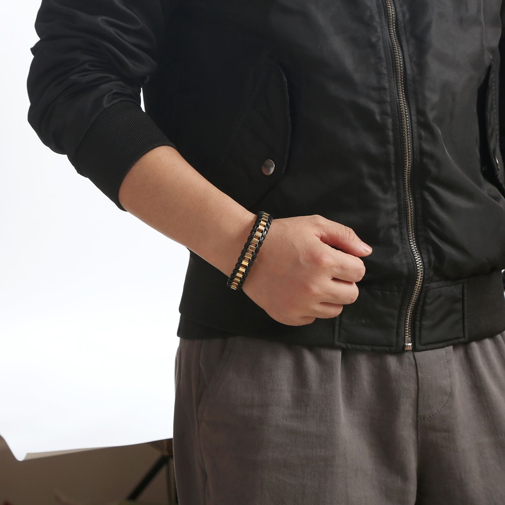 Charming Classic Hand Woven Leather Bracelets For Men Gold Black Stainless Steel Jewelry Punk HipHo 4