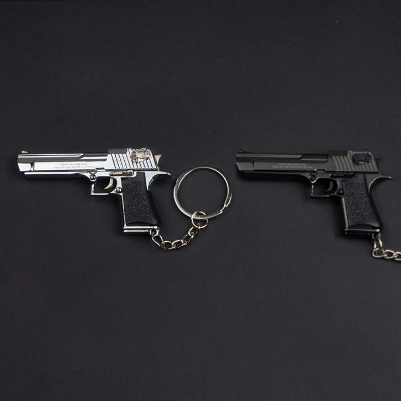 Mini Scale Desert Eagle Pistol Keychain Metal Toy Gun Weapon Model Christmas Gift For Adults And Ki 0