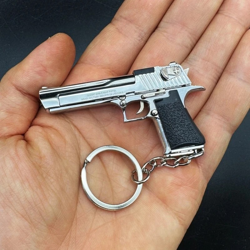 Mini Scale Desert Eagle Pistol Keychain Metal Toy Gun Weapon Model Christmas Gift For Adults And Ki 2