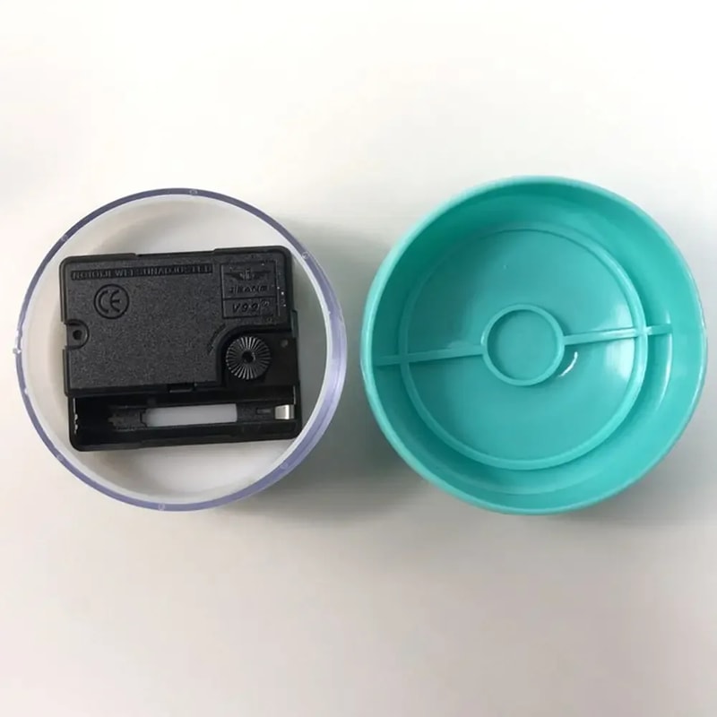 Art Mini Sucker Design Wall Clock for Kitchen Living Room Minimalist Shower Clock Home Decor