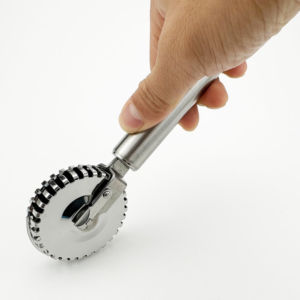 DoubleSided Rolling Lace Cutting Knife Stainless Steel Pastry Roller Pie Filling Embossing Tool 1