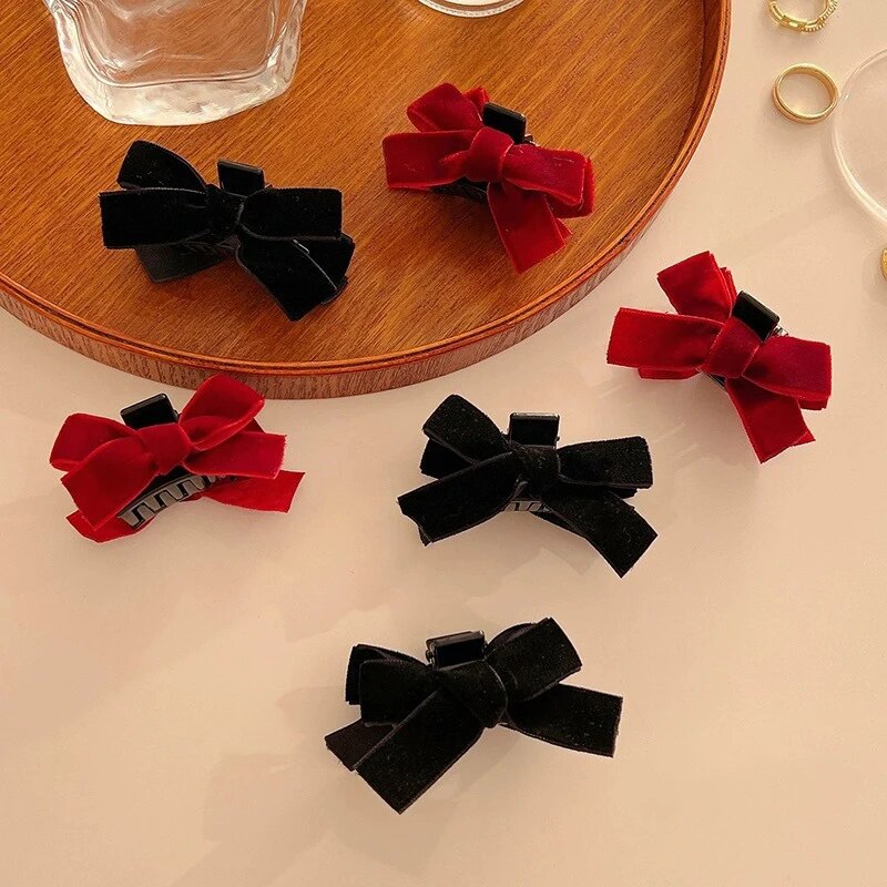 Elegant Black Velvet Bow Hair Clip Set For Women Princess Style Grab Clips 5