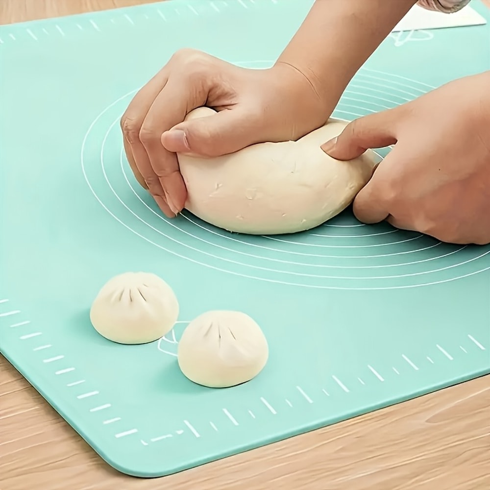 Non Stick Silicone Baking Mat with Measurement Guide for Easy Dough Rolling