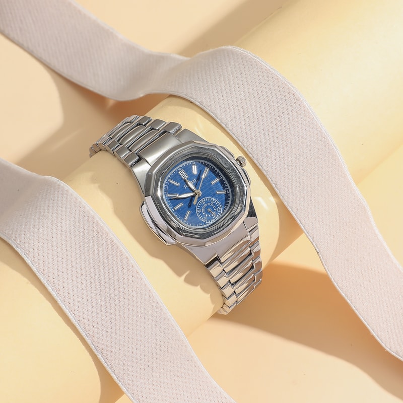 Ladies Elegant Steel Quartz Watch Perfect for Birthdays, Anniversaries & Daily Wear