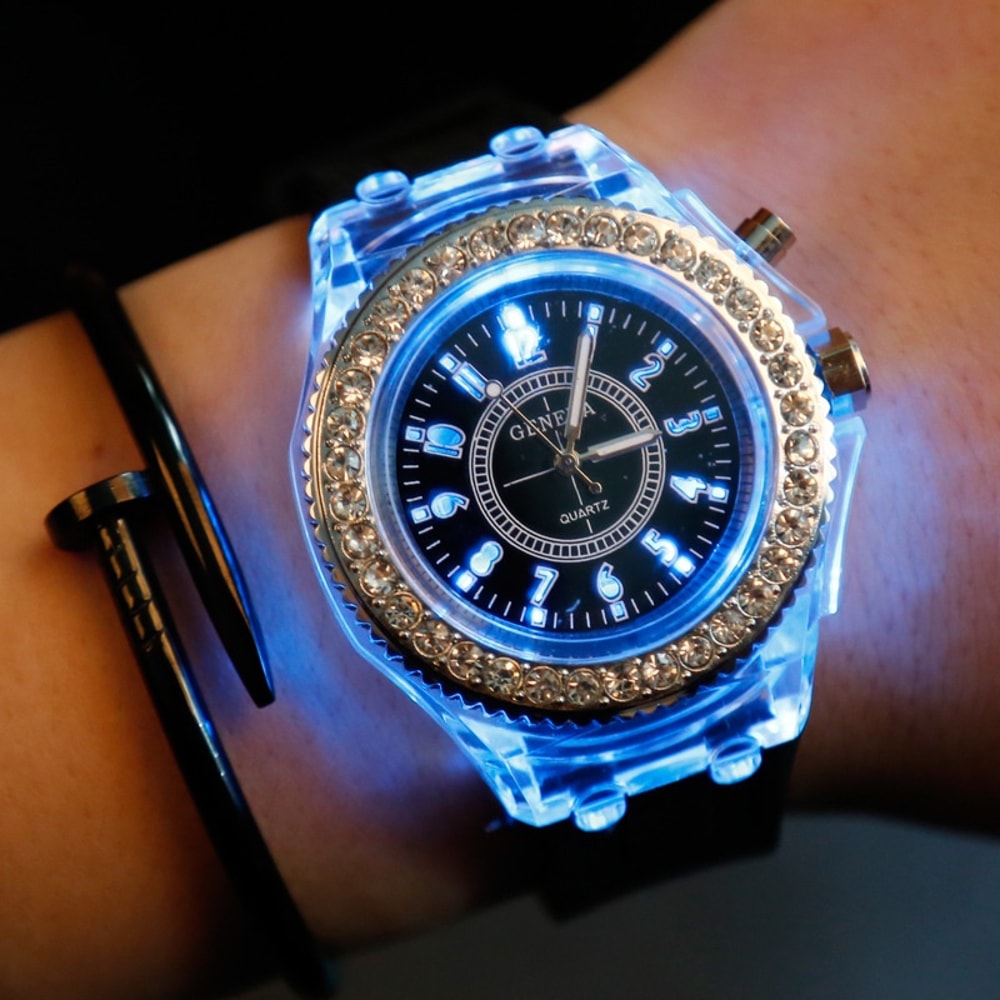 LED Luminous Silicone Watch For Kids Adults Fashion Rhinestone Clock With Flashing Lights 0