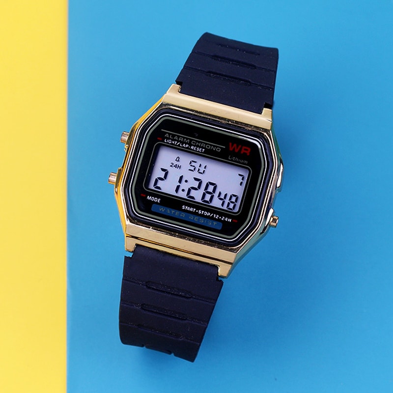 Fashionable Rose Gold LED Digital Watch For Women And Men Sporty Rubber Strap Wristwatch 8