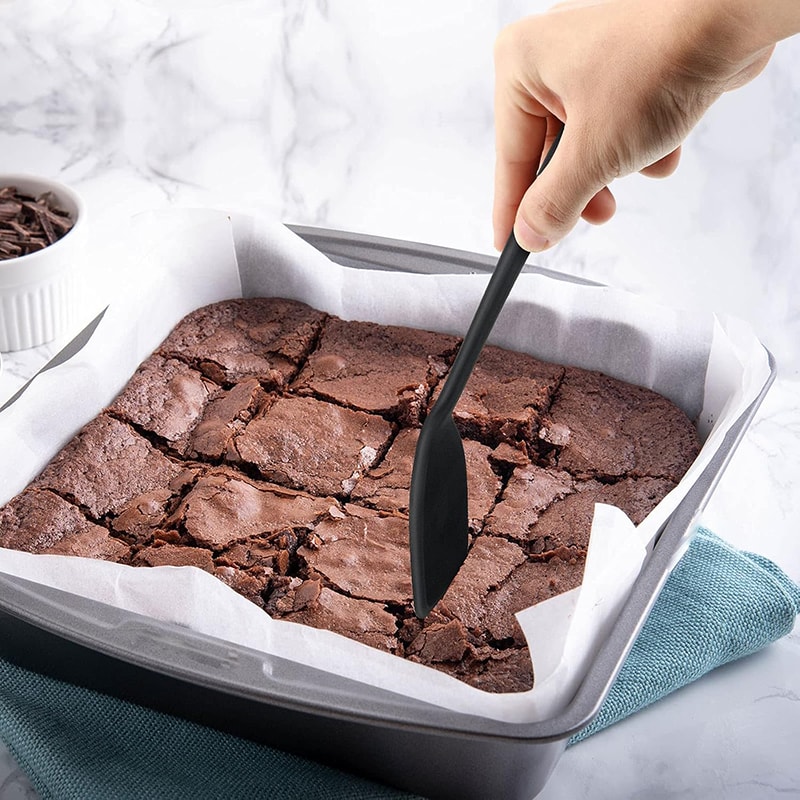 Silicone Non-Stick Cooking Spatula for Frying and Omelette Leak-Proof, Durable Kitchen Tool