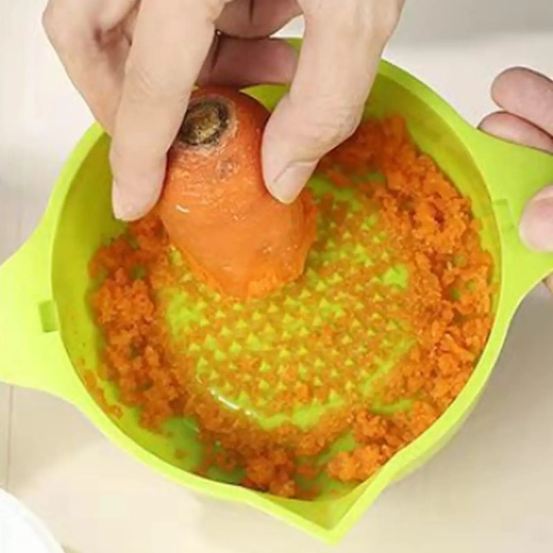 Portable Manual Citrus Juicer Handheld Fruit Squeezer for Fresh Juice, random color