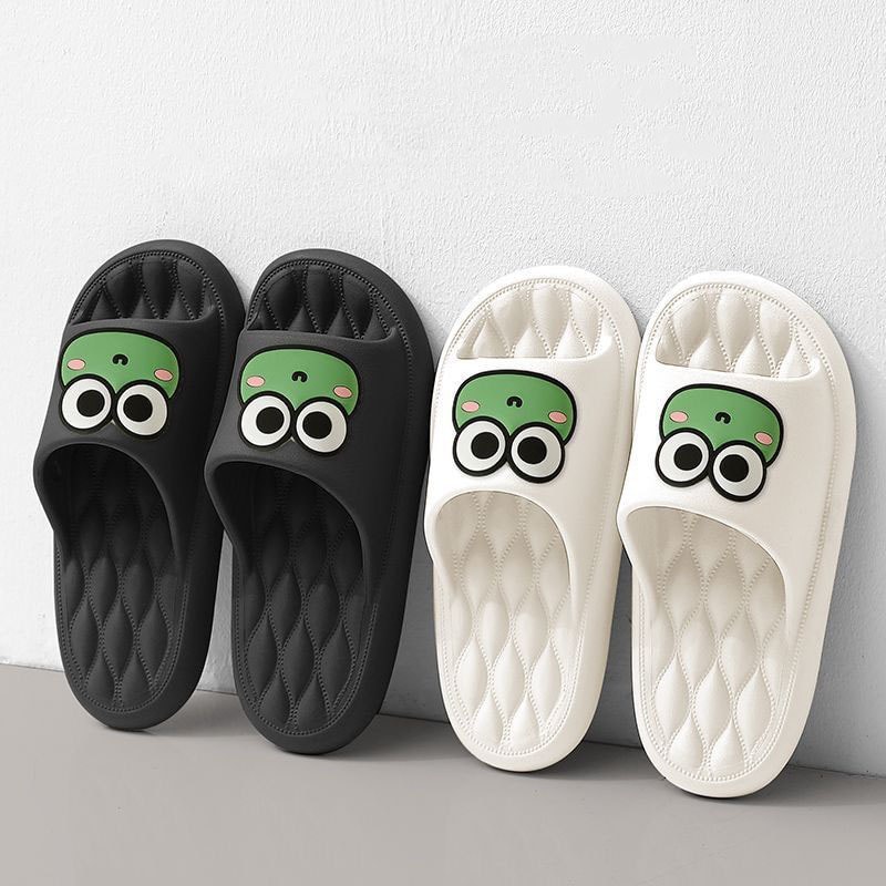 Summer Beach Slides With Cartoon Frog Design AntiSlip Bathroom Flip Flops For Home 0