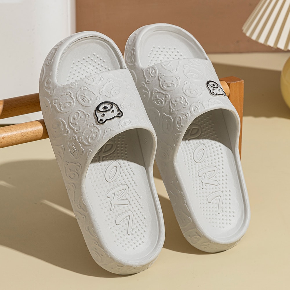 Summer Fashion Non-slip Slippers for Men & Women Cute Little Bear Sandals for Indoor Use, Dormitory, and Casual Comfort