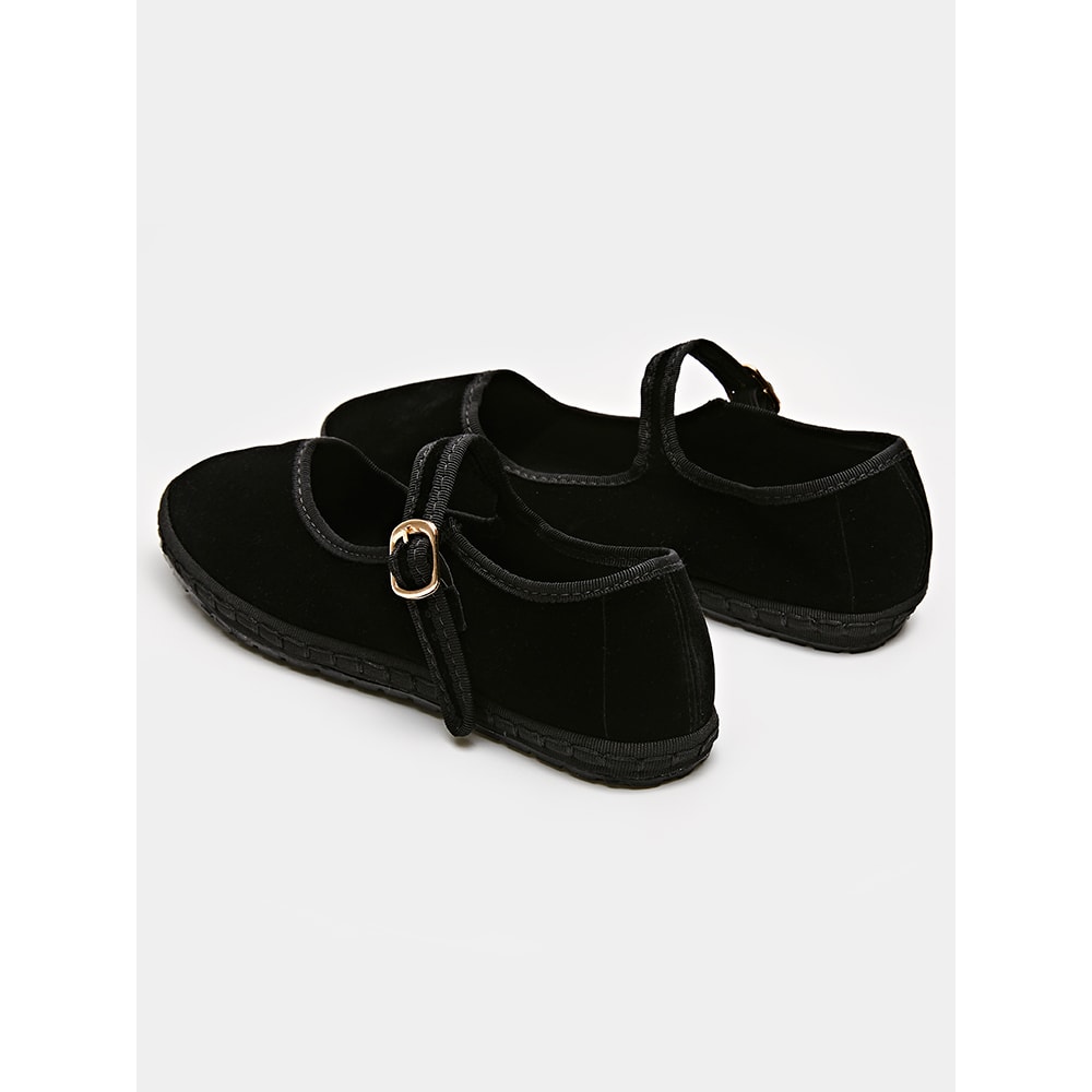 Velvet Ballet Flats For Women Comfortable HandStitched Casual Streetwear Loafers In Solid Red 4