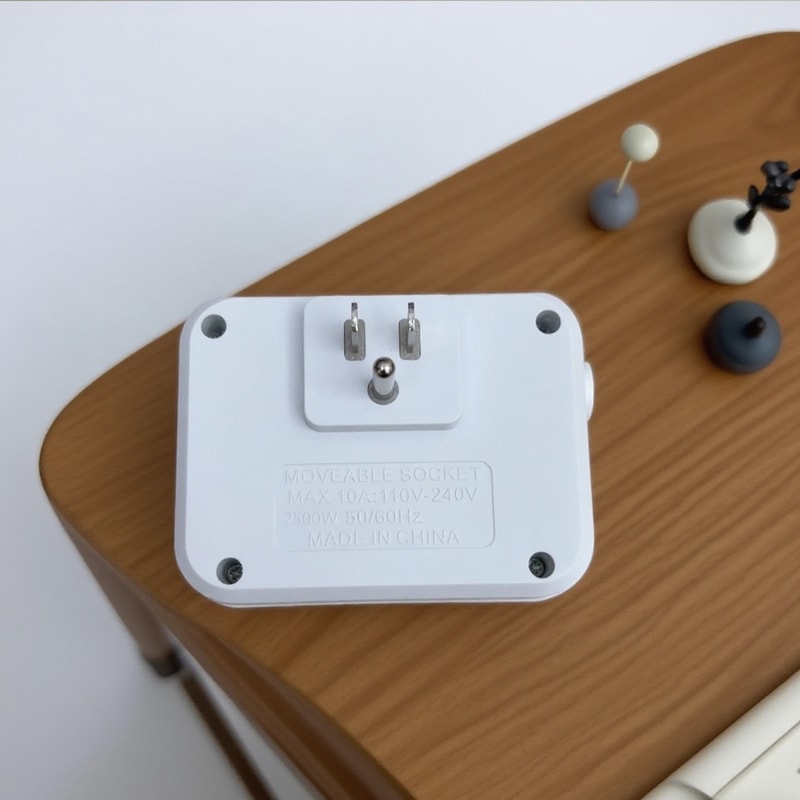 Portable Power Socket With Surge Protector Power Strip And USB Charging Ports 3