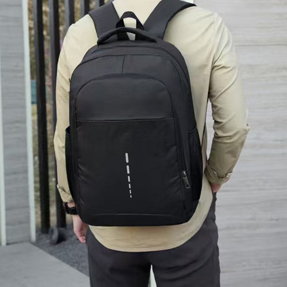 Fashionable Travel Backpack For ShortDistance Business Travel Large Capacity Convenient Stylish D 4