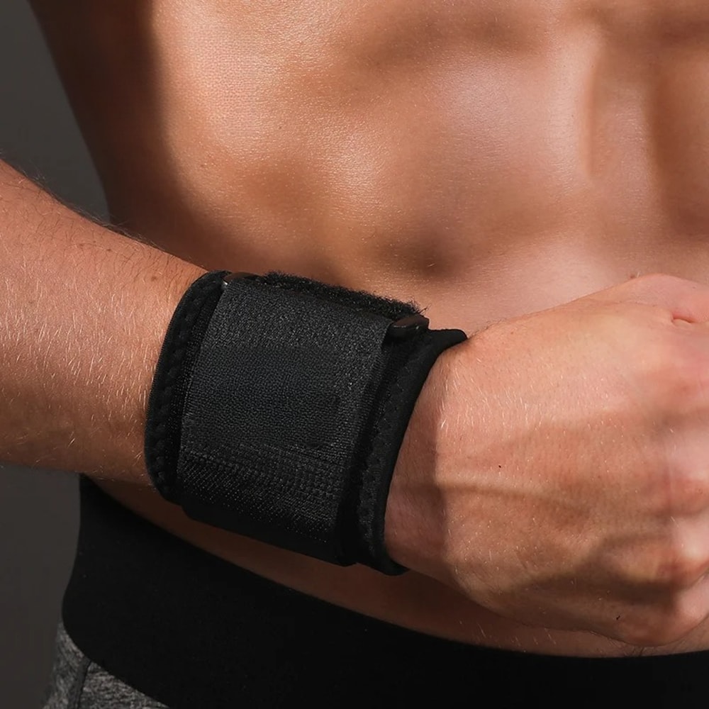 Adjustable Wrist Support Brace For Fitness Outdoor Activities Lightweight Protective 2