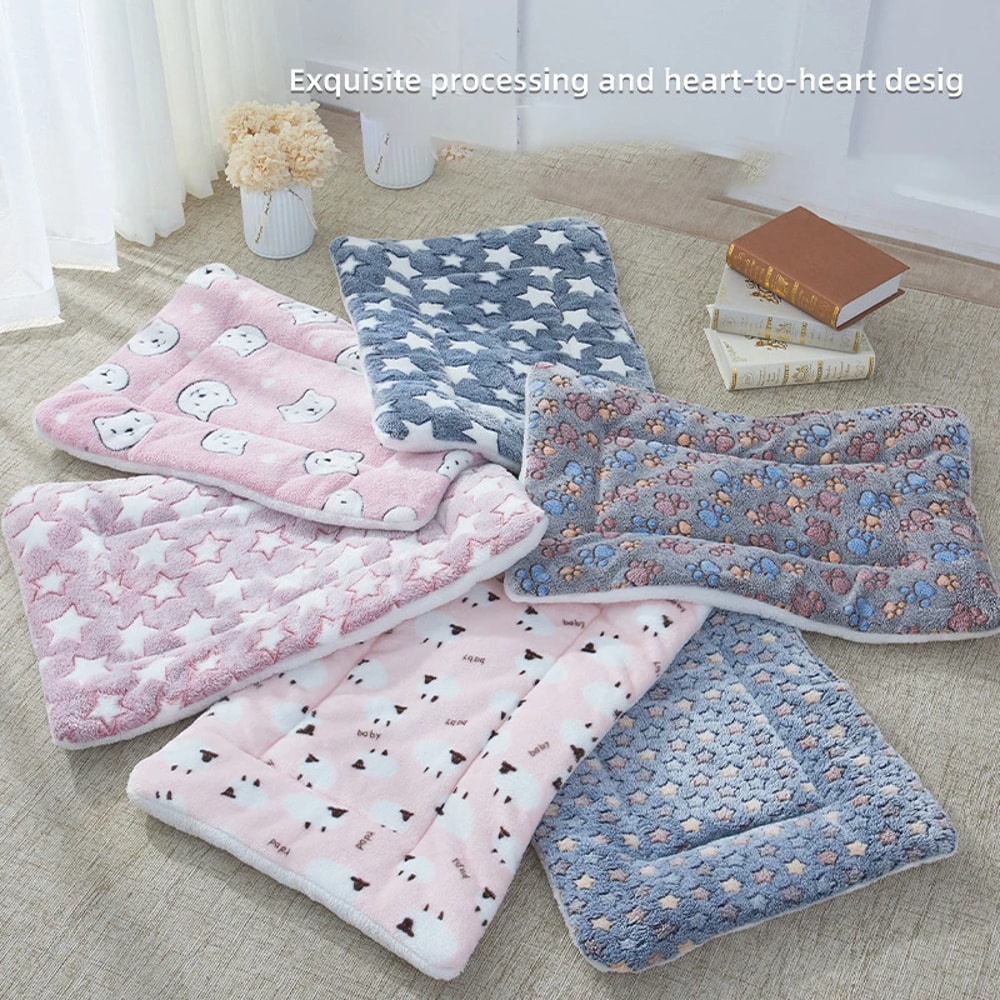 Flannel Pet Sleeping Mat For Dogs And Cats Plush Cozy Dog Bed For All Sizes Ideal For Winter Comfor 1