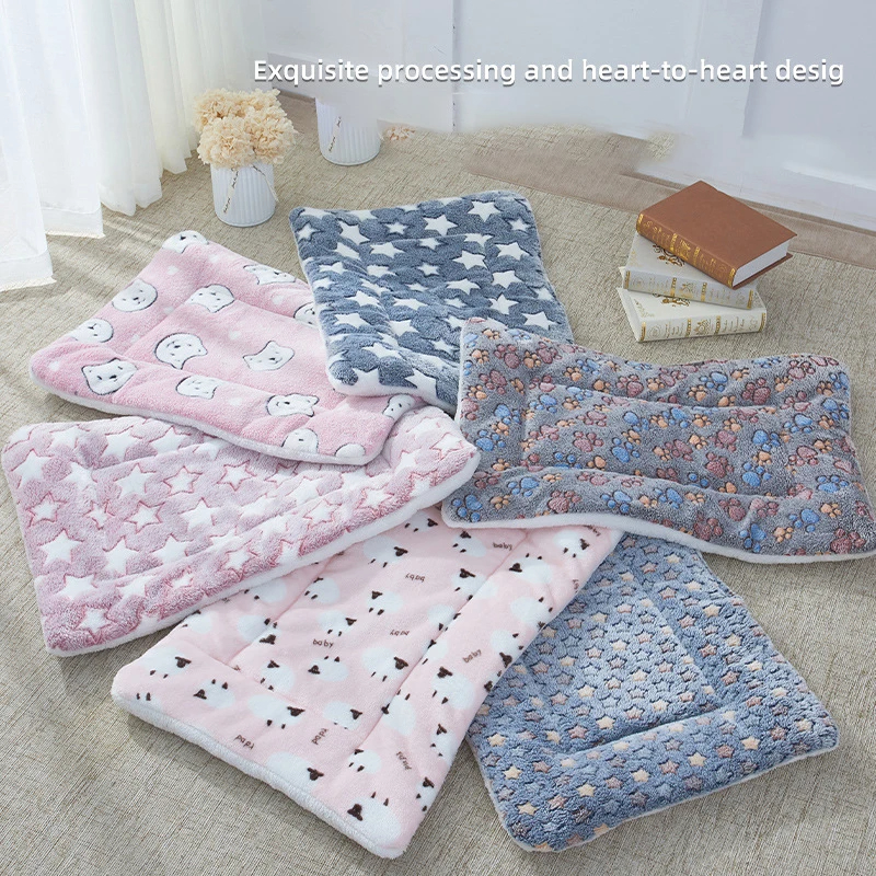 Flannel Pet Sleeping Mat For Dogs And Cats Plush Cozy Dog Bed For All Sizes Ideal For Winter Comfor 1