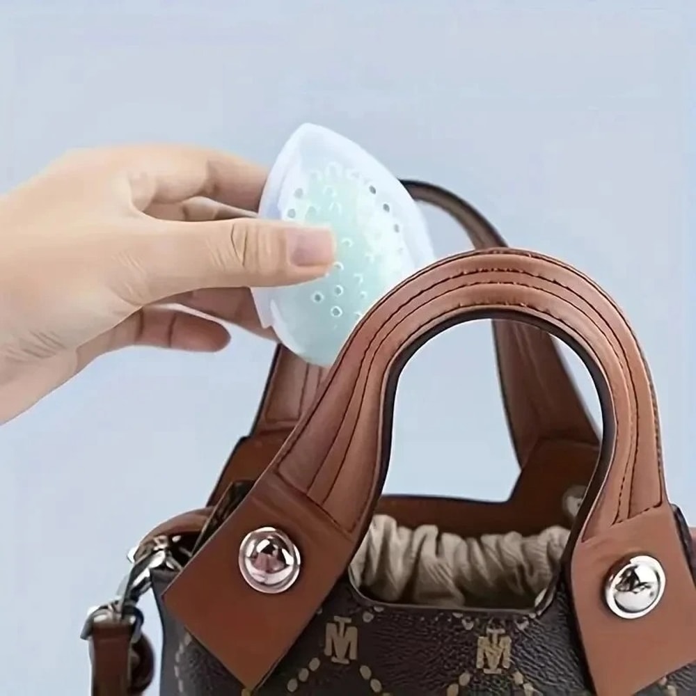 Egg Shaped Makeup Sponge Storage Box Portable Organizer For Cosmetic Puff Blender And Drying Rack 2