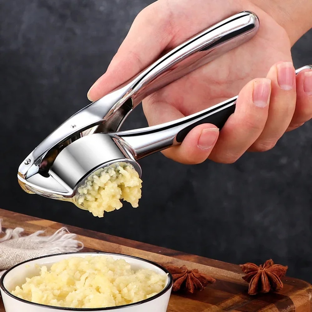 Stainless Steel Garlic Peeler Masher Manual Kitchen Gadget For Easy Garlic Prep 1