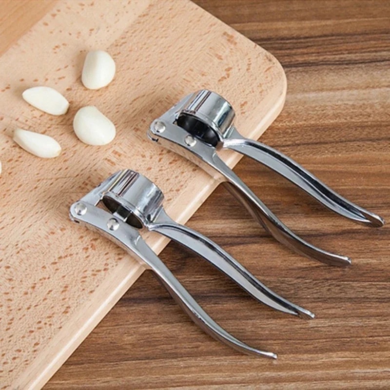 Stainless Steel Garlic Peeler Masher Manual Kitchen Gadget For Easy Garlic Prep 2