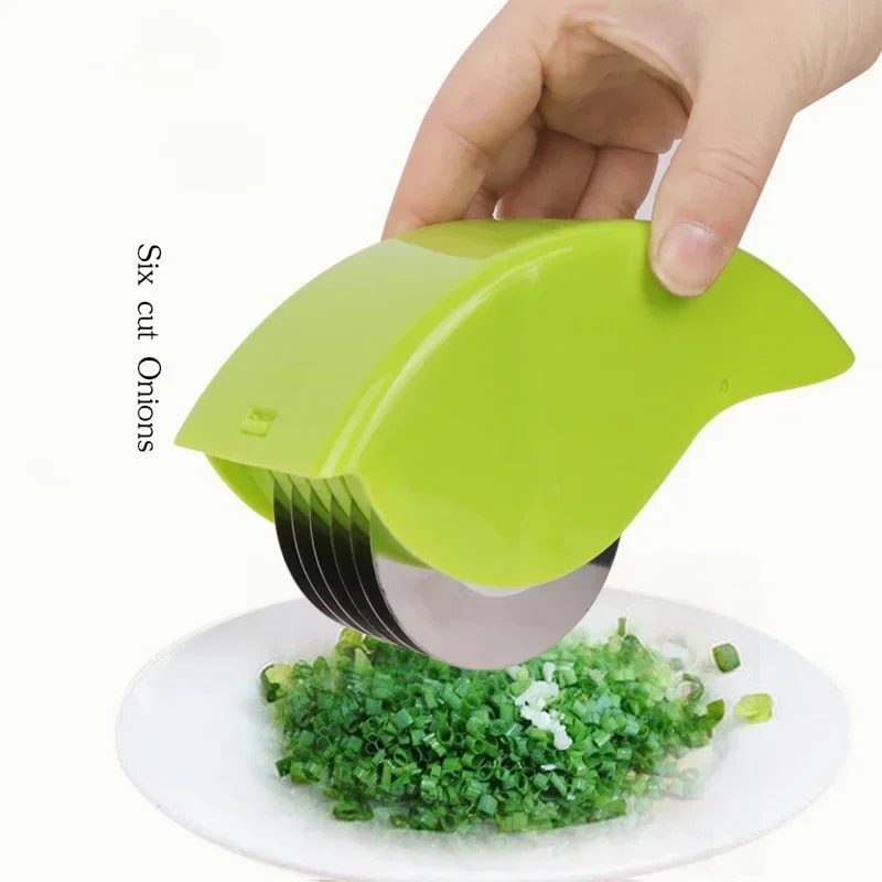 Stainless Steel Herb Cutter Roller Manual Vegetable Chopper With Blades 1