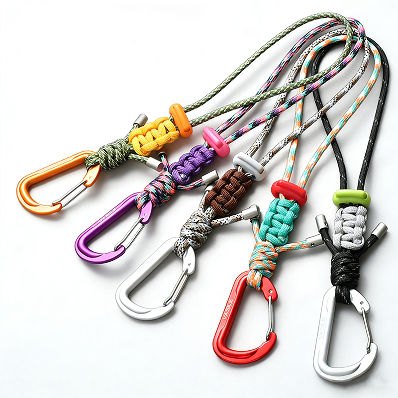 QuickRelease Paracord Water Bottle Clip Carabiner For Outdoor Hiking And EDC 1