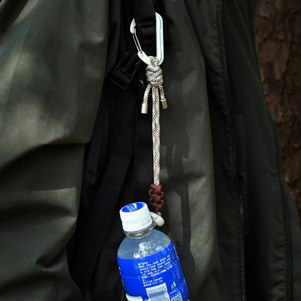 QuickRelease Paracord Water Bottle Clip Carabiner For Outdoor Hiking And EDC 3