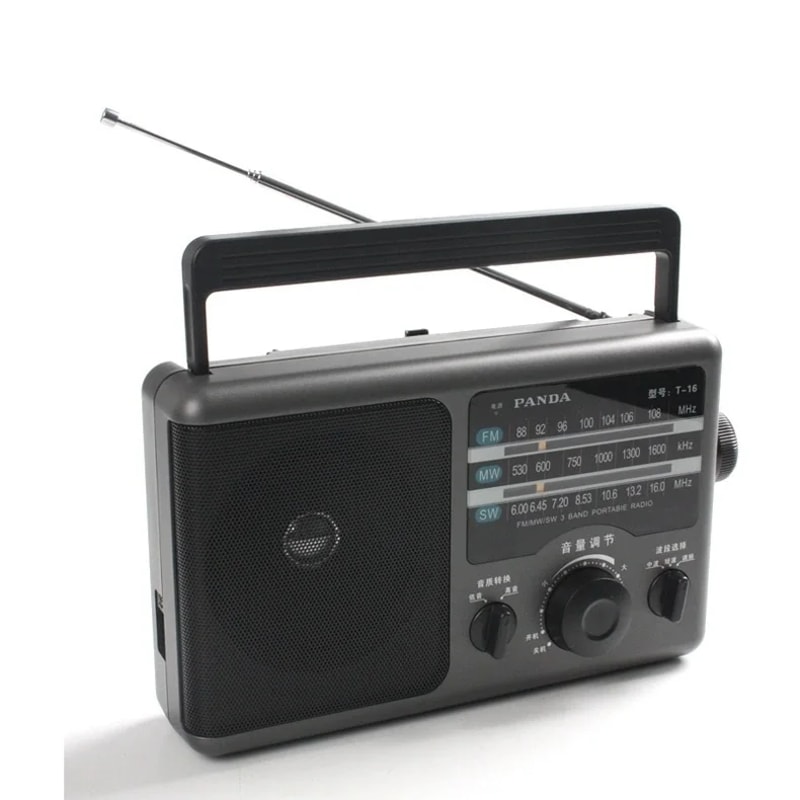 Portable AMFM Shortwave Transistor Radio BatteryPowered Ideal For Indoor Outdoor Use 1