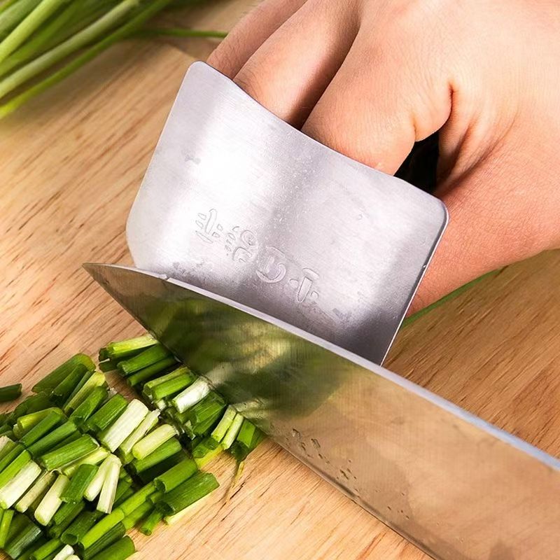 Stainless Steel Finger Protector For Kitchen Cutting AntiCut Hand Tool Finger Protection Sleeve 4