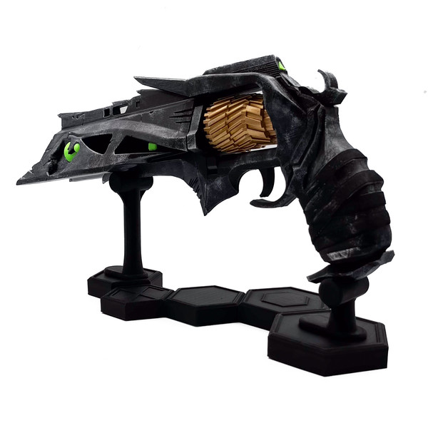 Destiny 2 Thorn battle scarred Replica Prop By Blasters4Masters  11.png