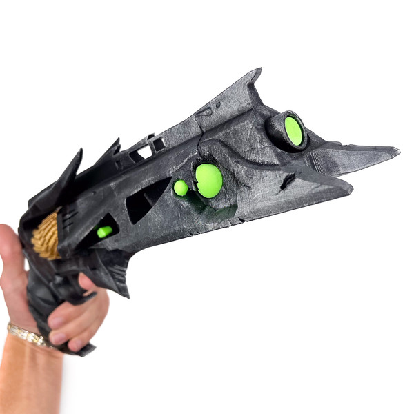 Destiny 2 Thorn battle scarred Replica Prop By Blasters4Masters  8.jpg