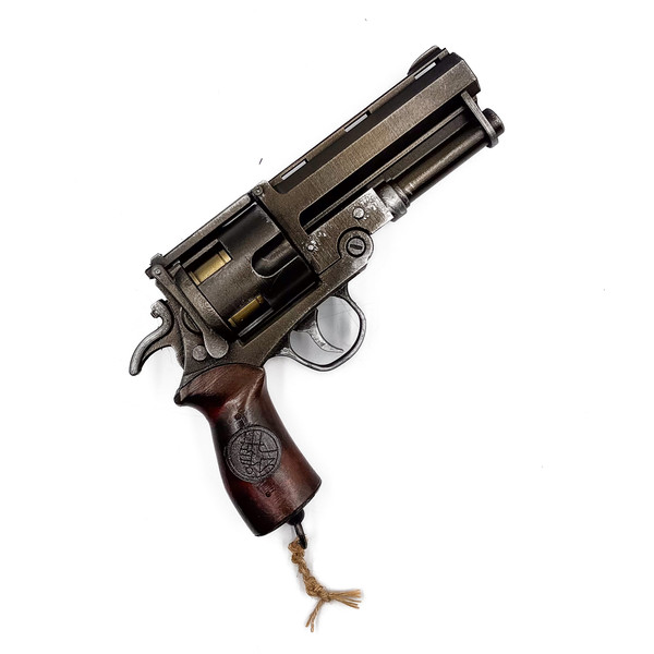 Hellboy Good Samaritan revolver prop replica 6.jpg