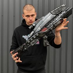 M-8 Avenger Gun – Mass Effect Prop Replica Cosplay Toy